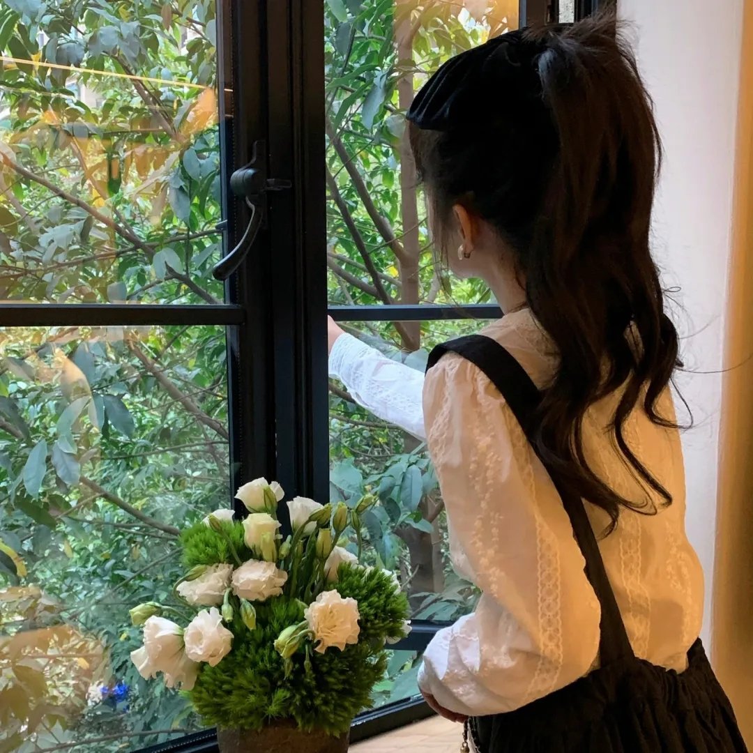 墨雨云间